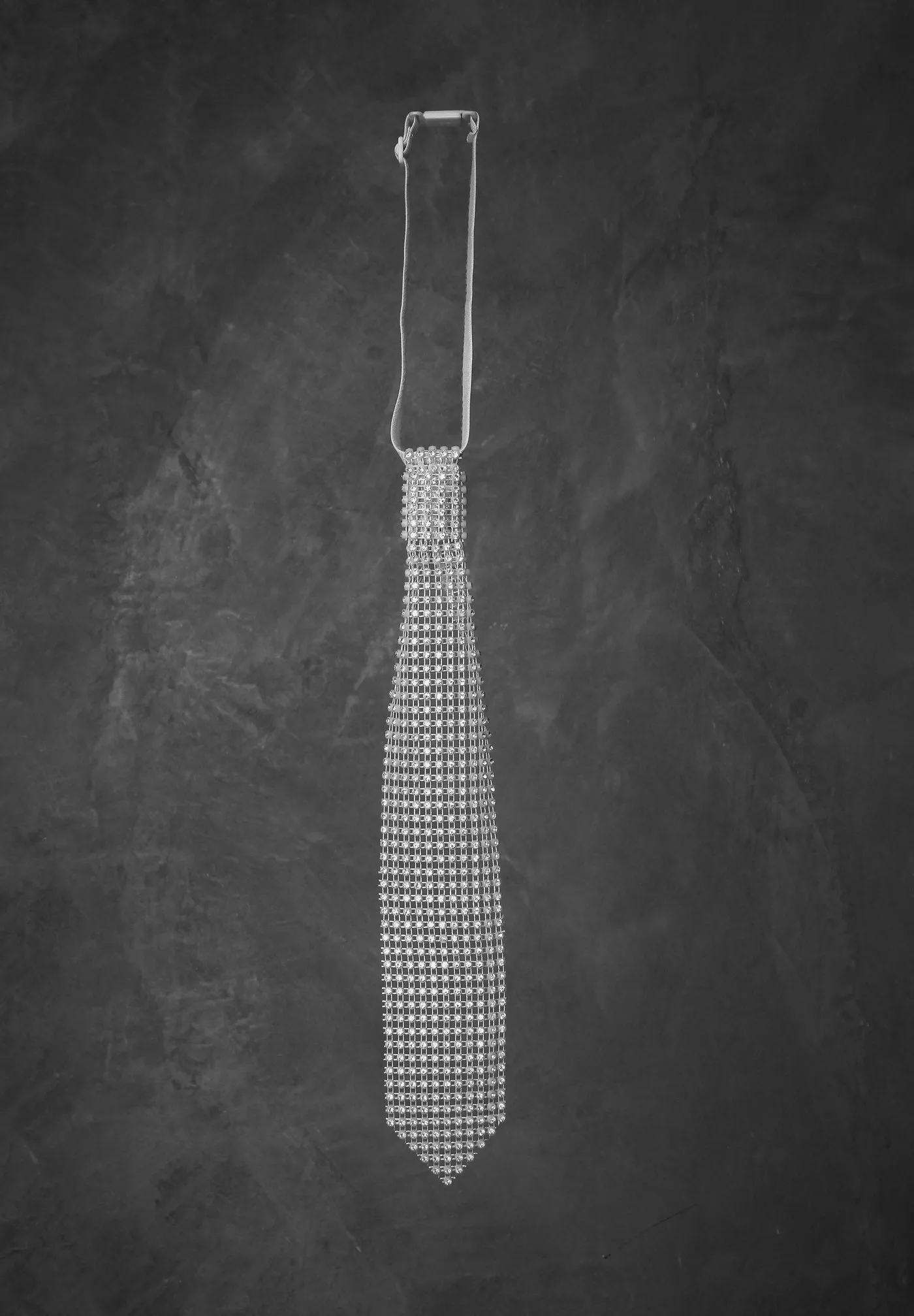 LUMINOUS TIE