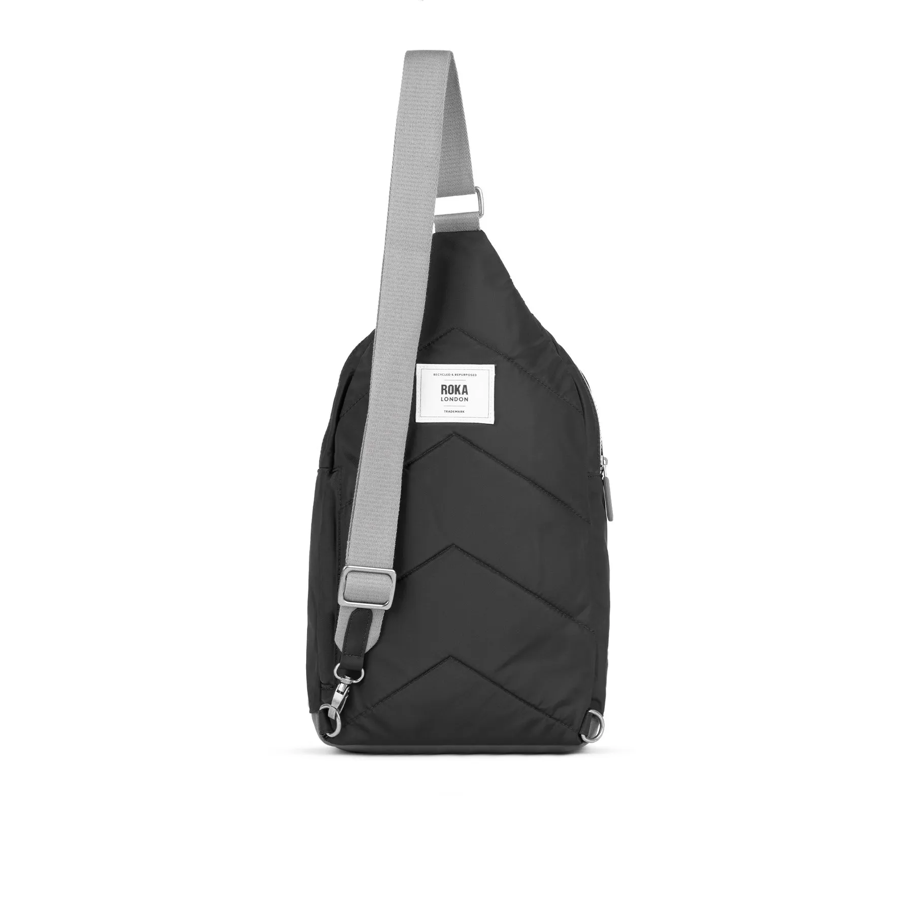 ROKA Willesden M XL Recycled Nylon Bag - Black