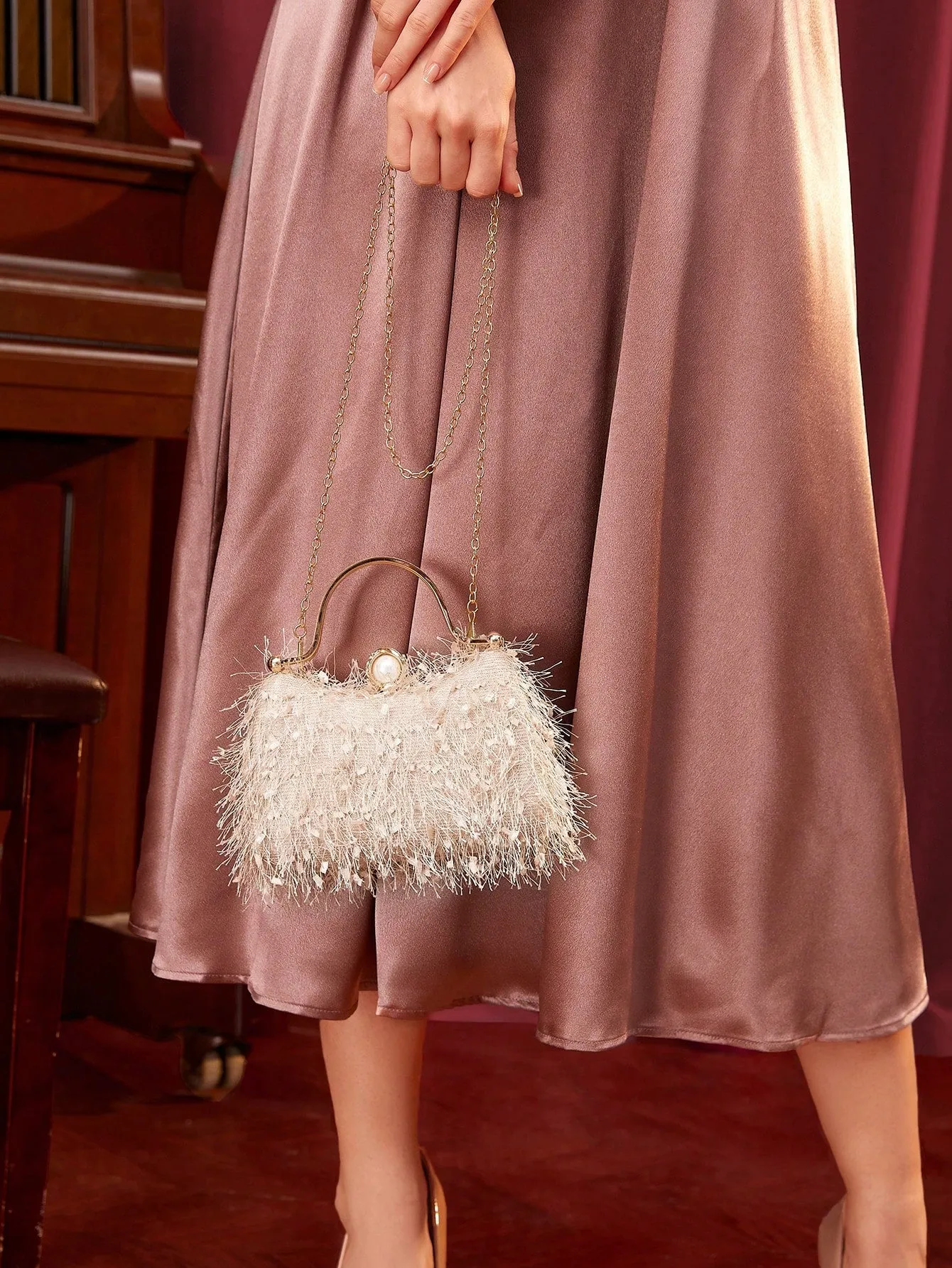 SHEIN Belle Plush Feather & Rhinestone Decor Top Handle Box Bag