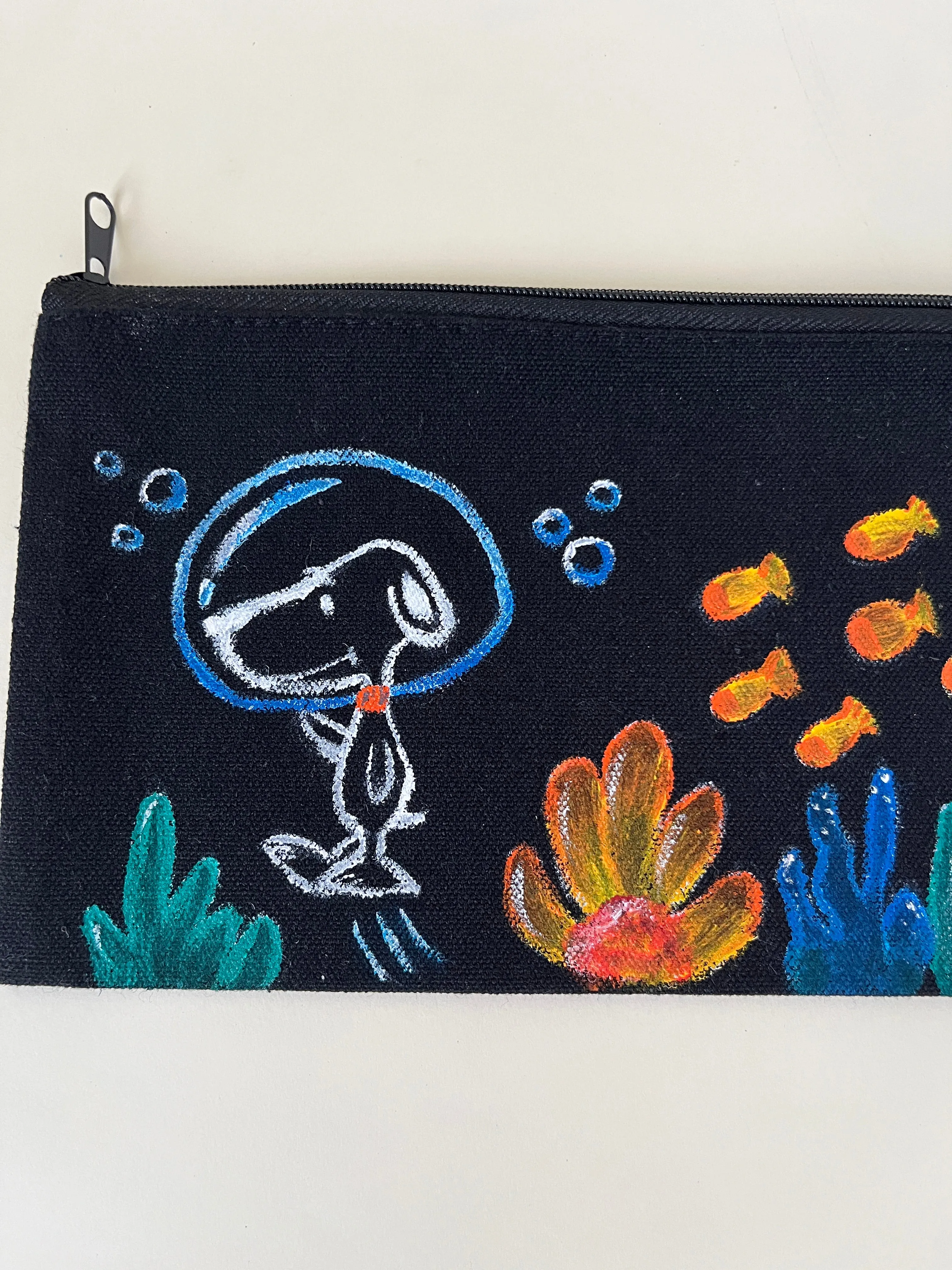 Snoopy Diving Case
